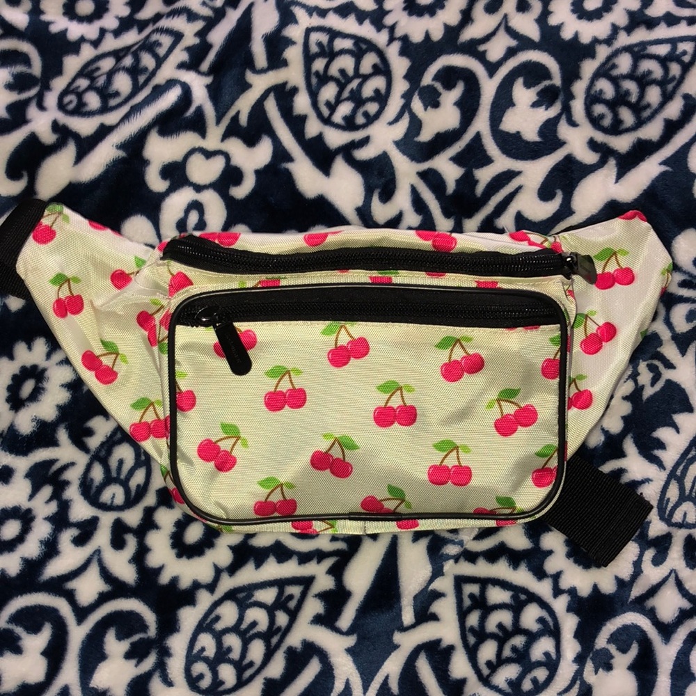Fanny pack